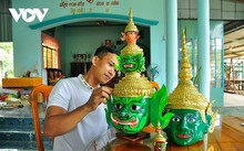 Ремесло изготовления корона-масок народа кхмер – живое наследие, проявляющееся в повседневной жизни.