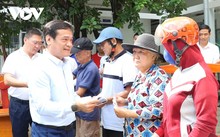 VOV phối hợp các đơn vị hỗ trợ 350 hộ dân vùng lũ Khánh Hòa