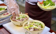 เฝอข้าวโพด - อาหารจานพิเศษบนที่ราบสูงหินด่งวัน