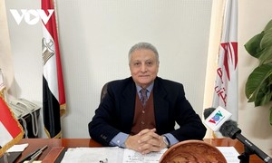 주베트남 전 이집트 대사: “베트남, 도이머이 정책 이행 40년 만에 눈부신 성과 달성”