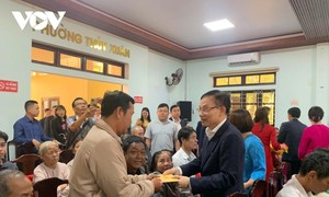 ເມື່ອ​ພັດ​ທະ​ນາ​ເສດ​ຖະ​ກິດ​ໄປ​ຄຽງ​ຄູ່​ກັບ​ການ​ຮັບ​ປະ​ກັນ​ຊີ​ວິດ​ສັງ​ຄົມ