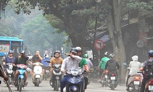 Verbot von Benzinfahrzeugen im Stadtzentrum – Neuer Schritt bei der grünen Änderung in Hanoi