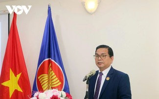 Kongres Nasional ke -14 PKV: Sudut Pandang dari Pakar Kamboja