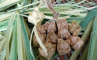 Kue Kà tum, Makanan Khas Tradisional Masyarakat Khmer