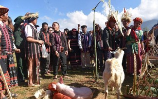  Ritual Pemujaan Dewa Air Masyarakat Etnis Pa Co