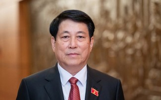 Presiden Vietnam, Luong Cuong Berangkat Lakukan Kunjungan Resmi ke Cile, Peru, dan Hadiri Pekan Tingkat Tinggi APEC