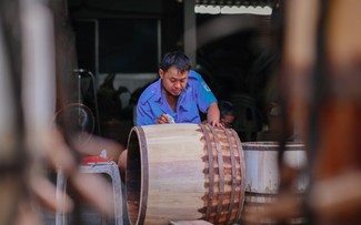 Gema Desa Pembuat Genderang Binh An