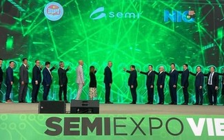 Vietnam atrae socios internacionales en la industria de semiconductores