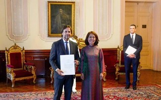 Vietnam y Uruguay afianzan la cooperación multisectorial