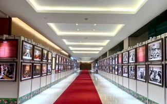 Exposición “80 años de la Asamblea Nacional de Vietnam al servicio de la nación”