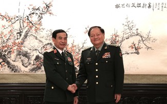 Ministro de Defensa de Vietnam se reúne con vicepresidente de la Comisión Militar Central de China en Beijing