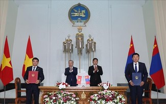 Vietnam y Mongolia firman varios acuerdos de cooperación