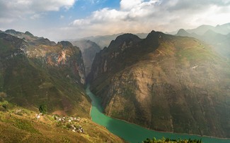 Mágica Ha Giang en canciones