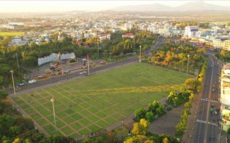 Plaza Dai Doan Ket en Gia Lai, símbolo de la unidad de las nacionalidades vietnamitas