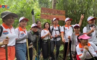 Explorar la ladera oriental de Tam Dao: Un viaje hacia la belleza prístina de Vietnam