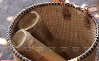 Sonidos únicos del instrumento musical de bambú Chapi