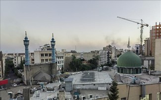 De nombreux pays retirent leur personnel diplomatique d'Iran.