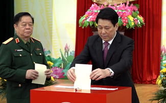 Chủ tịch nước Lương Cường đã bỏ phiếu tại phường Hoàn Kiếm, Hà Nội