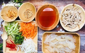 Herstellung von Palmblatttellern und -schüsseln in Quang Ngai