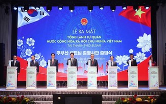 KPV-Generalsekretär To Lam nimmt an der Eröffnungsfeier des vietnamesischen Generalkonsulats in Busan teil