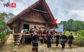 Langhaus, das die beständigen Werte der Ede-Kultur in sich birgt