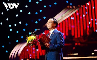 Sonderkunstprogramm „Volles Vertrauen in die Partei” mit Blick auf den 14. Parteitag