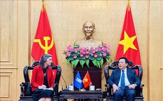 Nguyên Xuân Thang: Le Vietnam souhaite profiter d’expériences de développement national d’autres pays