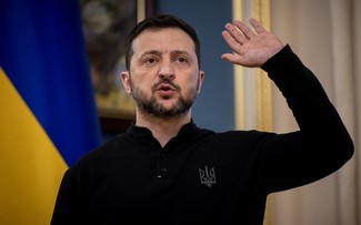 Conflit Russie-Ukraine: V.Zelensky crée une délégation pour négocier la paix