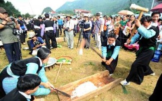 Warga Etnis Minoritas Mong di Provinsi Son La Merayakan Hari Kemerdekaan