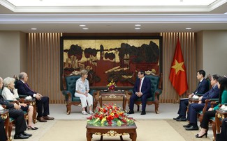 PM Pham Minh Chinh Terima Rombongan Dana Eisenhower dari AS