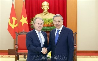 Vietnam begrüßt die Investitionen der Rosen Partners LLC