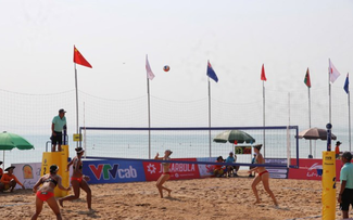 Start des Asiatischen Beachvolleyball-Turniers der Frauen 2025 in Phu Yen