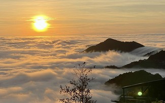 따쑤어 – 베트남 서북부 지역의 구름 가득한 유명 관광지