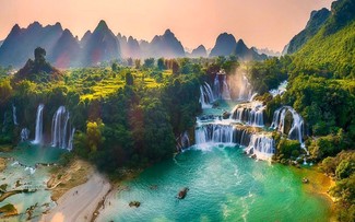 까오방 – 웅장한 산수의 고장