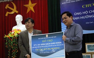 교과서 27만1,000권 이상, 자라이성 태풍·호우 피해 학교에 기증