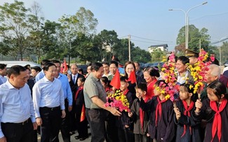 លោកនាយករដ្ឋមន្ត្រី ហ្វាម មិញជីញ៖ សាមគ្គីភាពត្រូវតែបង្ហាញតាមរយៈសកម្មភាពជាក់ស្ដែង