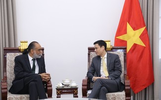 越南与联合国加强合作以推动全球科技治理倡议