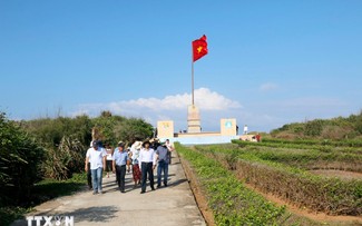 连接陆地与富贵特区旅游产品