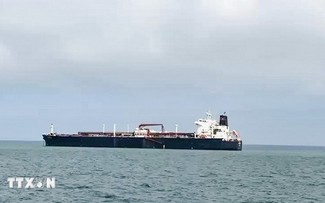 四国商讨重开霍尔木兹海峡