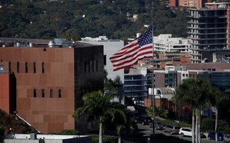 美国恢复驻委内瑞拉大使馆运作