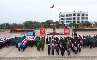 Ly Son island’s flag-salute ceremony rings in 2025