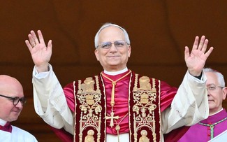 Vatican prepares for papal coronation