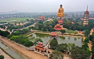 La plus grande statue de Bouddha du Vietnam