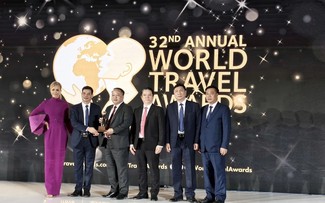 Le plateau karstique de Dông Van sacré “Meilleure destination culturelle au monde 2025”