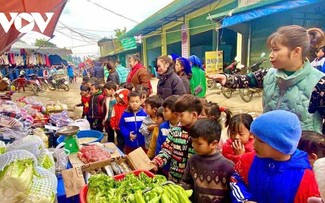 Le marché de Si Lo Lâu, un carrefour culturel des confins de Lai Châu