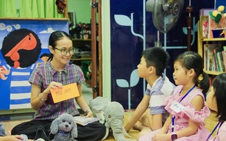 “Reading with Children” club inspires love of books