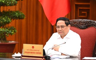 PM Vietnam Memimpin Sidang tentang Penyusunan Proyek Pembangunan Pusat Keuangan Internasional dan Regional di Vietnam