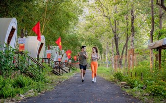 カインホア省、デジタル変革で観光客の体験向上へ