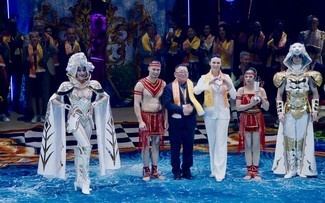 Vietnam wins silver at int'l circus festival