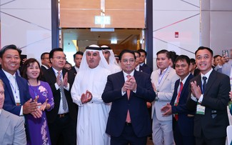 PM pushes for stronger Vietnam-UAE economic ties at business roundtable